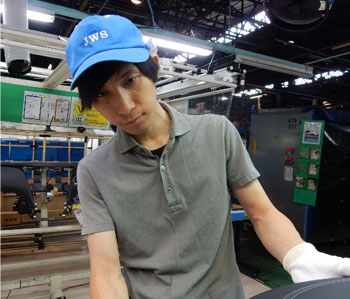 写真：嶋守係長